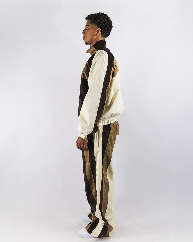 "RADIANT AURA" WIDE LEG SWEATS (CARAMEL MOCHA)