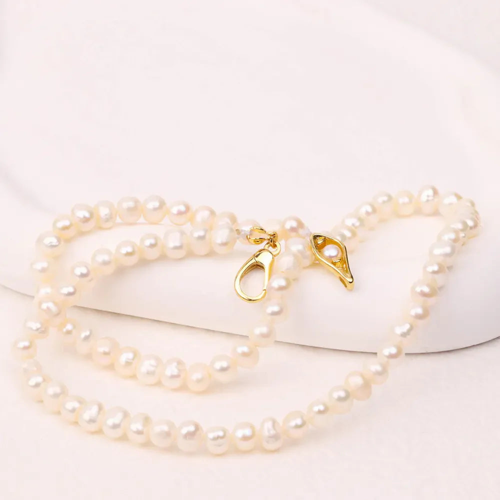 Nina Bonfils Pearl Necklace